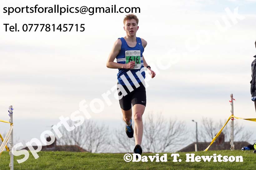 Mens under-20s North Eastern Cross Country, Redcar. Photo:  David T. Hewitson/Sports for All Pics